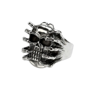 Bague avec main squelette sur crâne en acier inoxydable